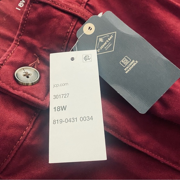 St. John's Bay Women's Relaxed Fit Girl Friend Chino Pant - Picture 9 of 15